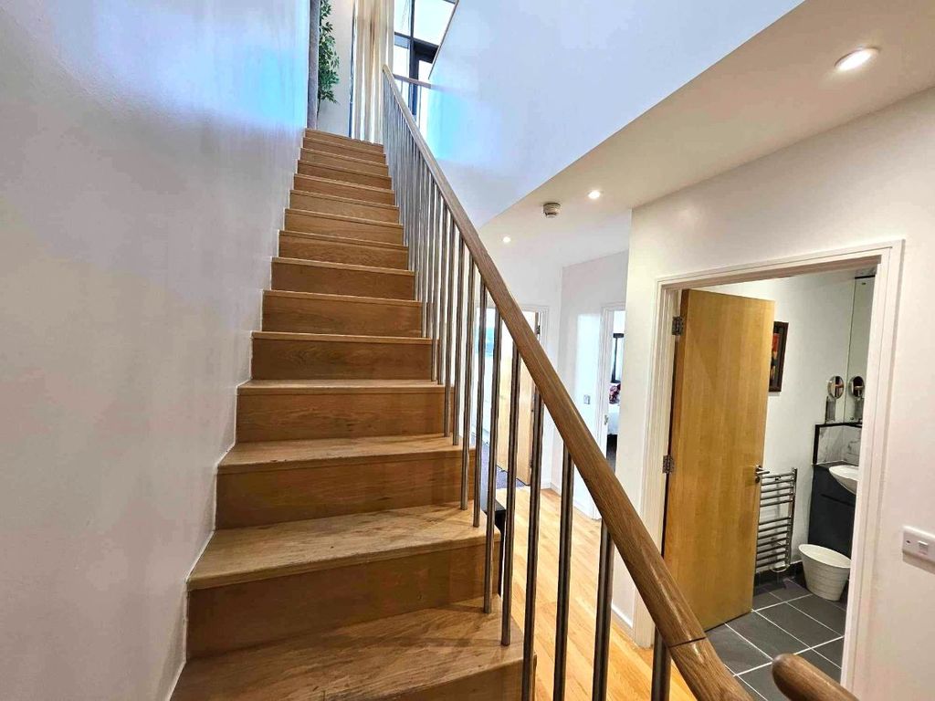 Additional image 5 of 3 bed flat to rentDegrees North, Pilgrim Street, Newcastle Upon Tyne NE1