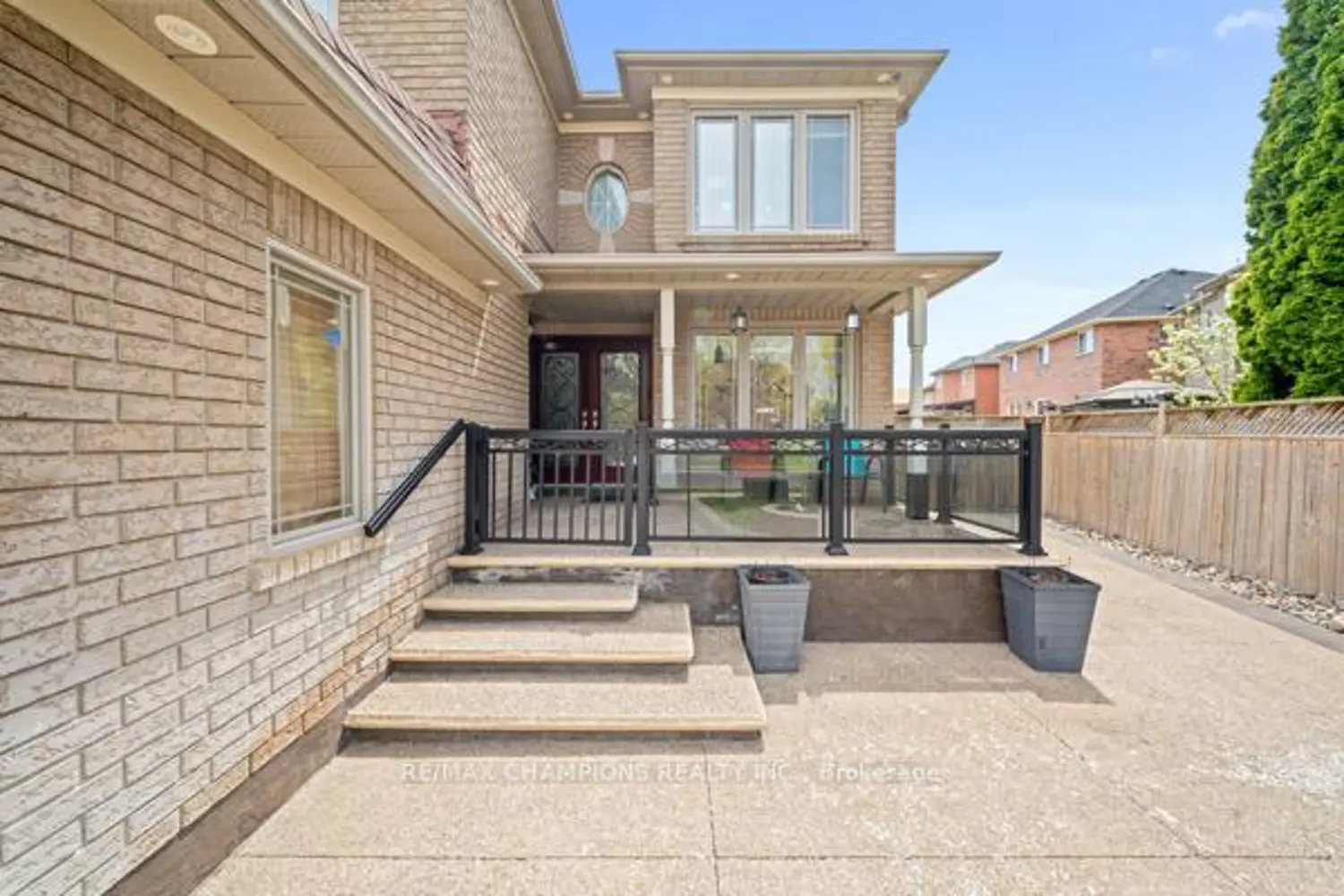 Additional image 10 of 3 Fiddleneck Crescent