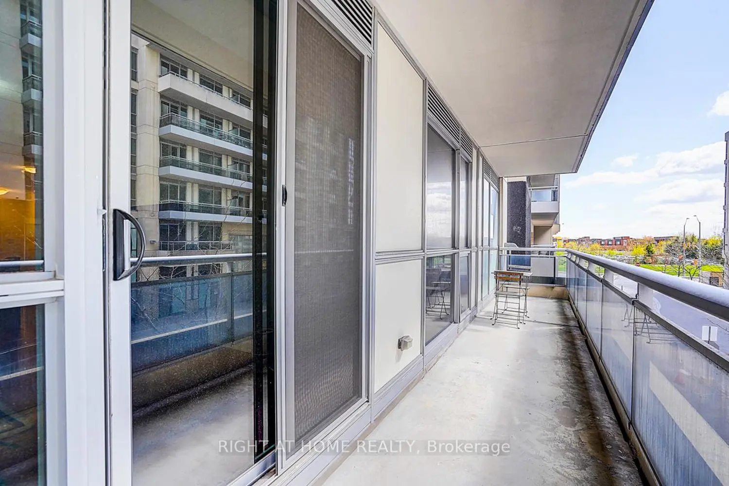 Additional image 8 of 9201 Yonge Street 205