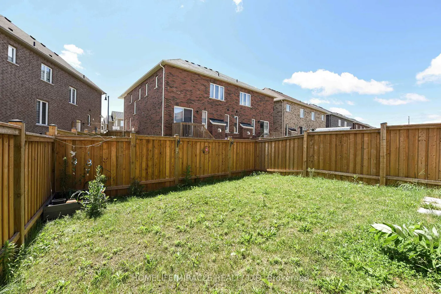 Additional image 4 of 418 Royal West Drive