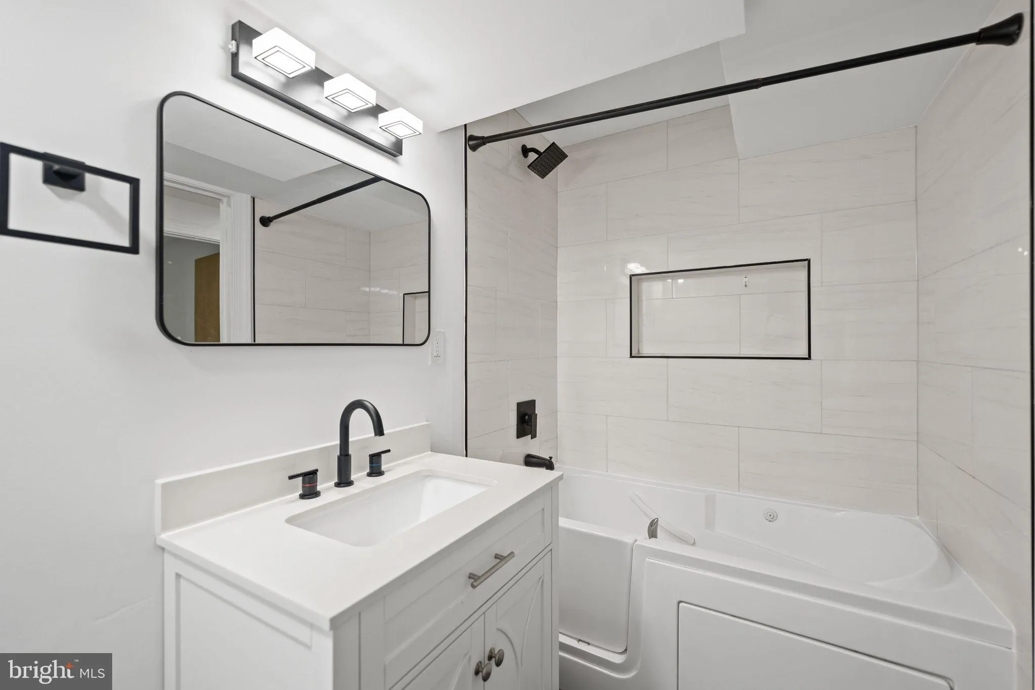 Additional image 101 of 10028 Dellcastle Rd, Gaithersburg, MD 20886