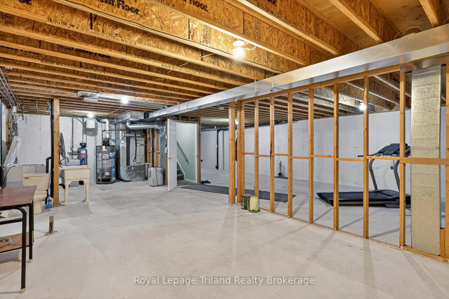 Additional image 9 of 928 Lorene Street 12