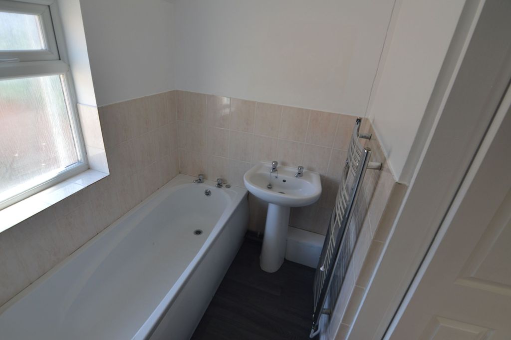 Additional image 10 of 3 bed terraced house to rentDurban Road, Grimsby DN32