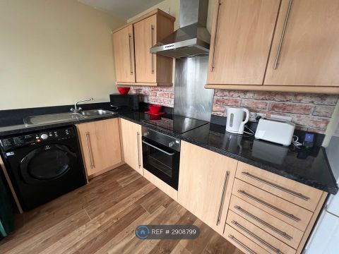 Avonmouth Road, Bristol BS11