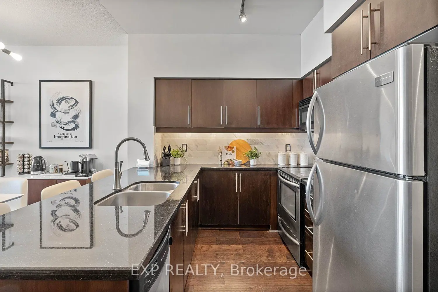 2885 Bayview Avenue 1017 photo 3