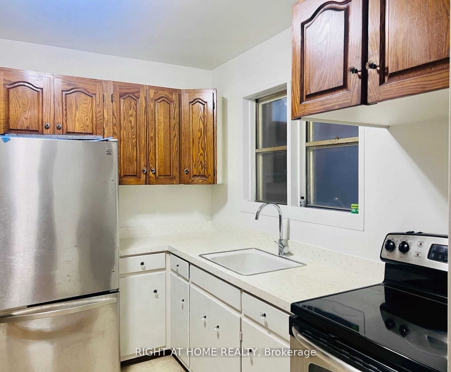 Additional image 2 of 201 Codsell Avenue, Toronto, ON, M3H 3W5
