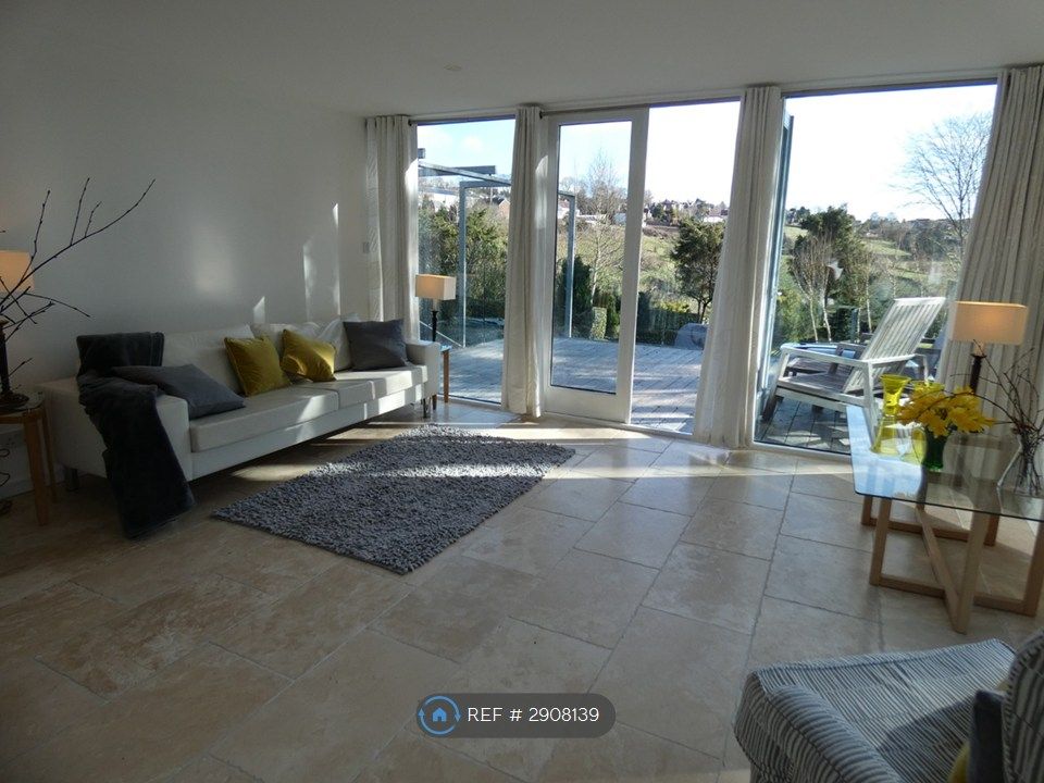 3 bed detached house to rentCastlegate, Lanark ML11