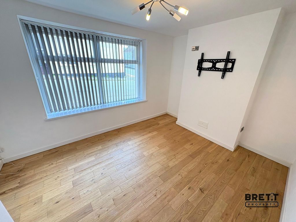 Additional image 2 of 2 bed terraced house to rent13 Dartmouth Street, Milford Haven, Pembrokeshire. SA73
