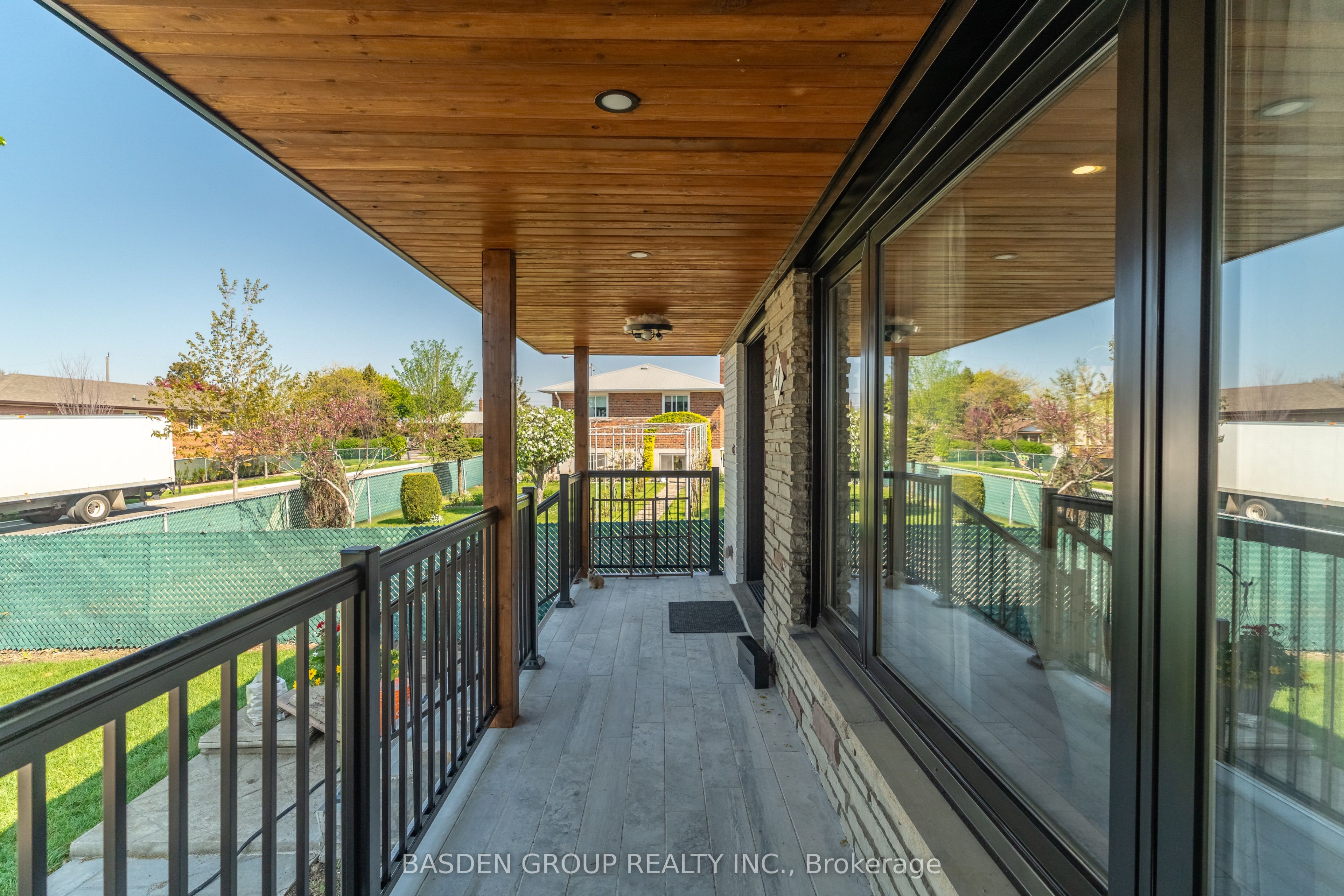 Additional image 4 of 21 Mayberry Road, Toronto, ON, M3N 2A5