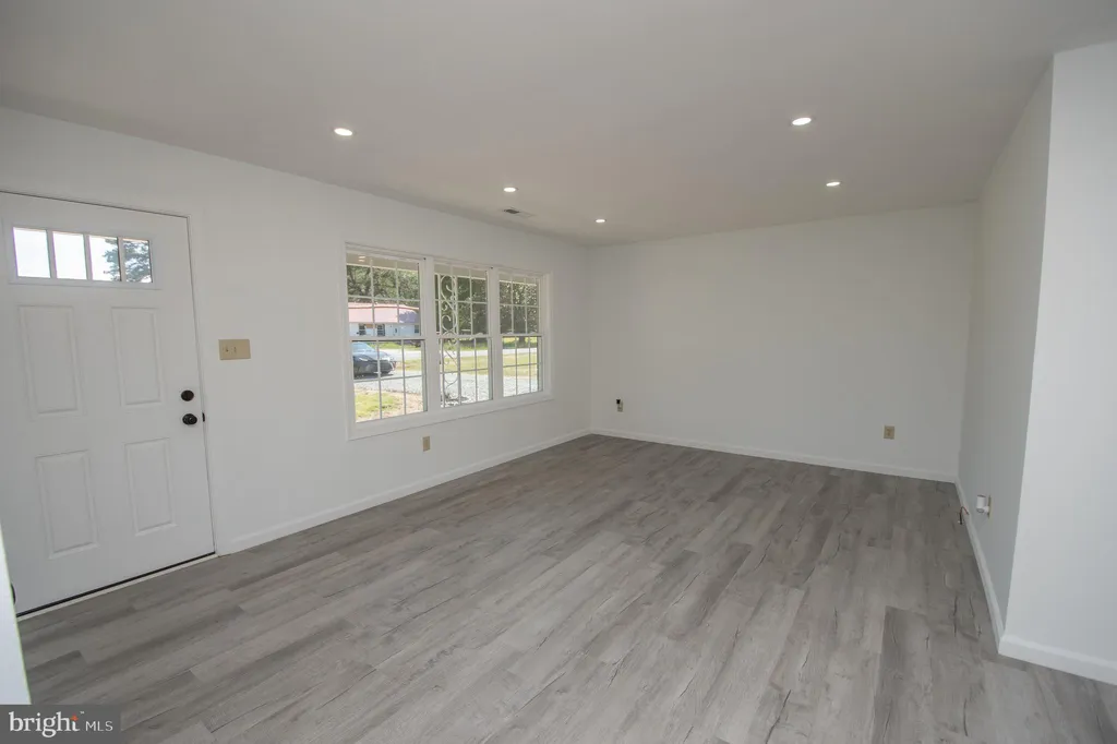 Additional image 3 of 8707 Bacons Road, Laurel, DE 19956