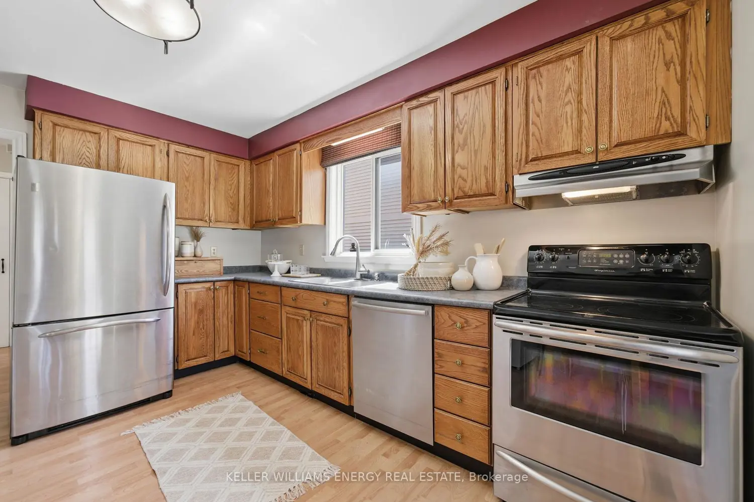 Additional image 6 of 132 Castlebar Crescent
