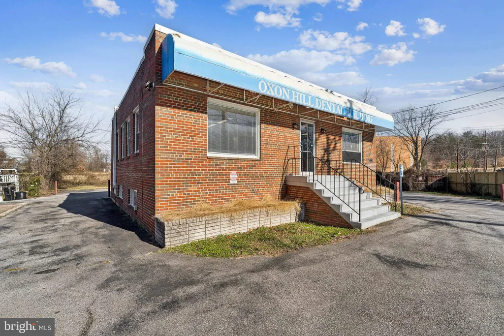 Additional image 5 of 1004 White Oak Drive, Oxon Hill, MD 20745