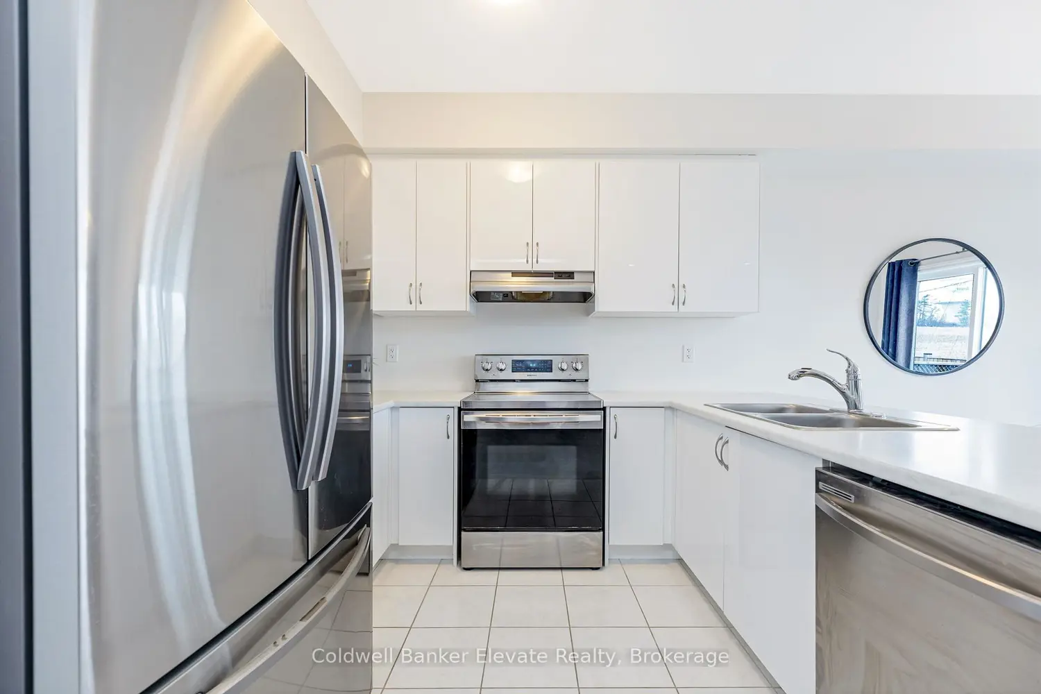 108 Flagg Avenue photo 5