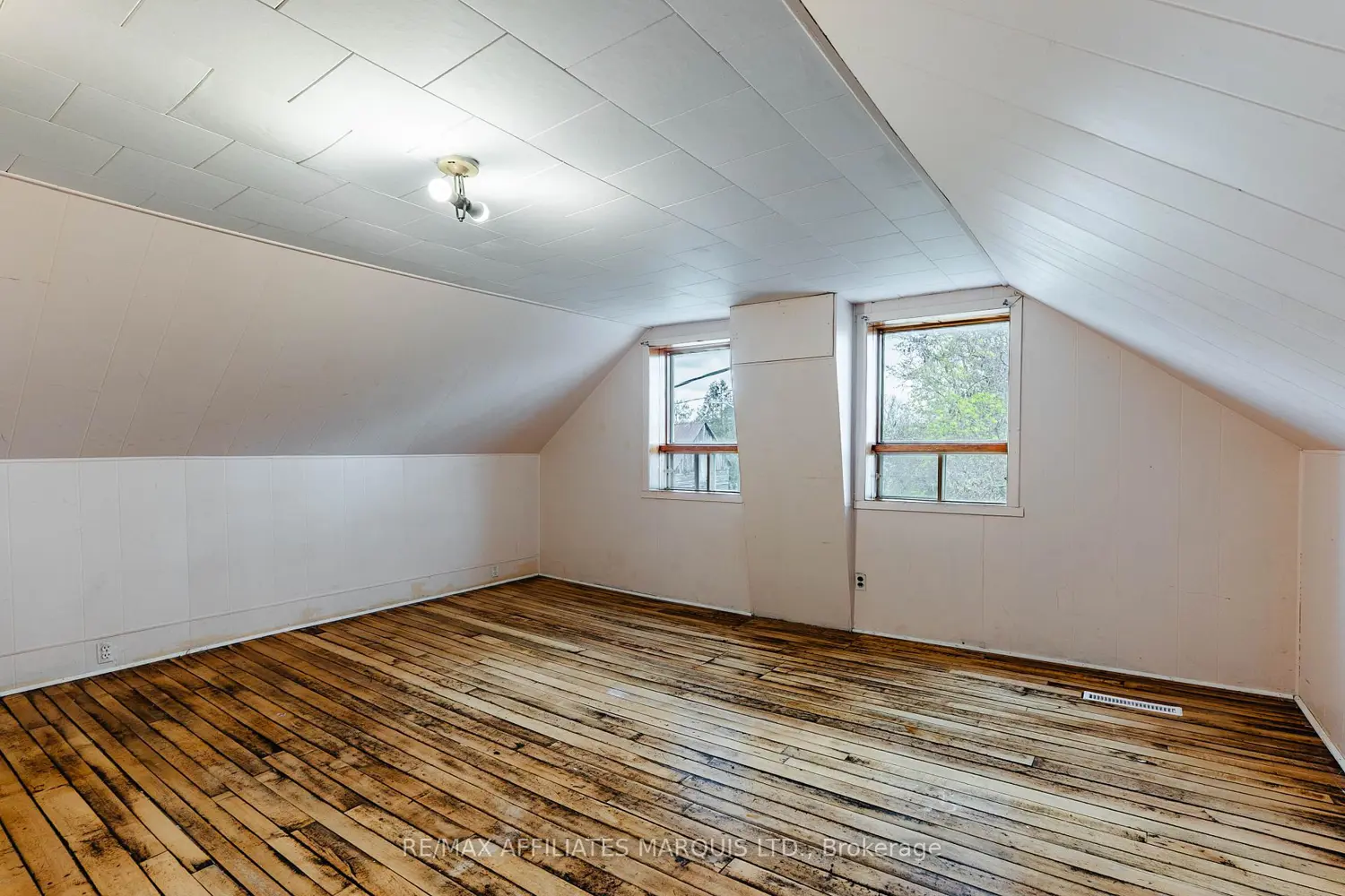 Additional image 11 of 21910 Seguin Mill Street