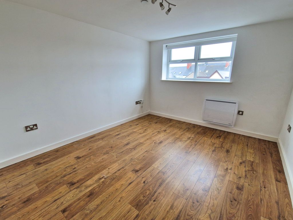Additional image 12 of 1 bed flat for saleFlat 7, 26-28 Mary Street, Porthcawl CF36