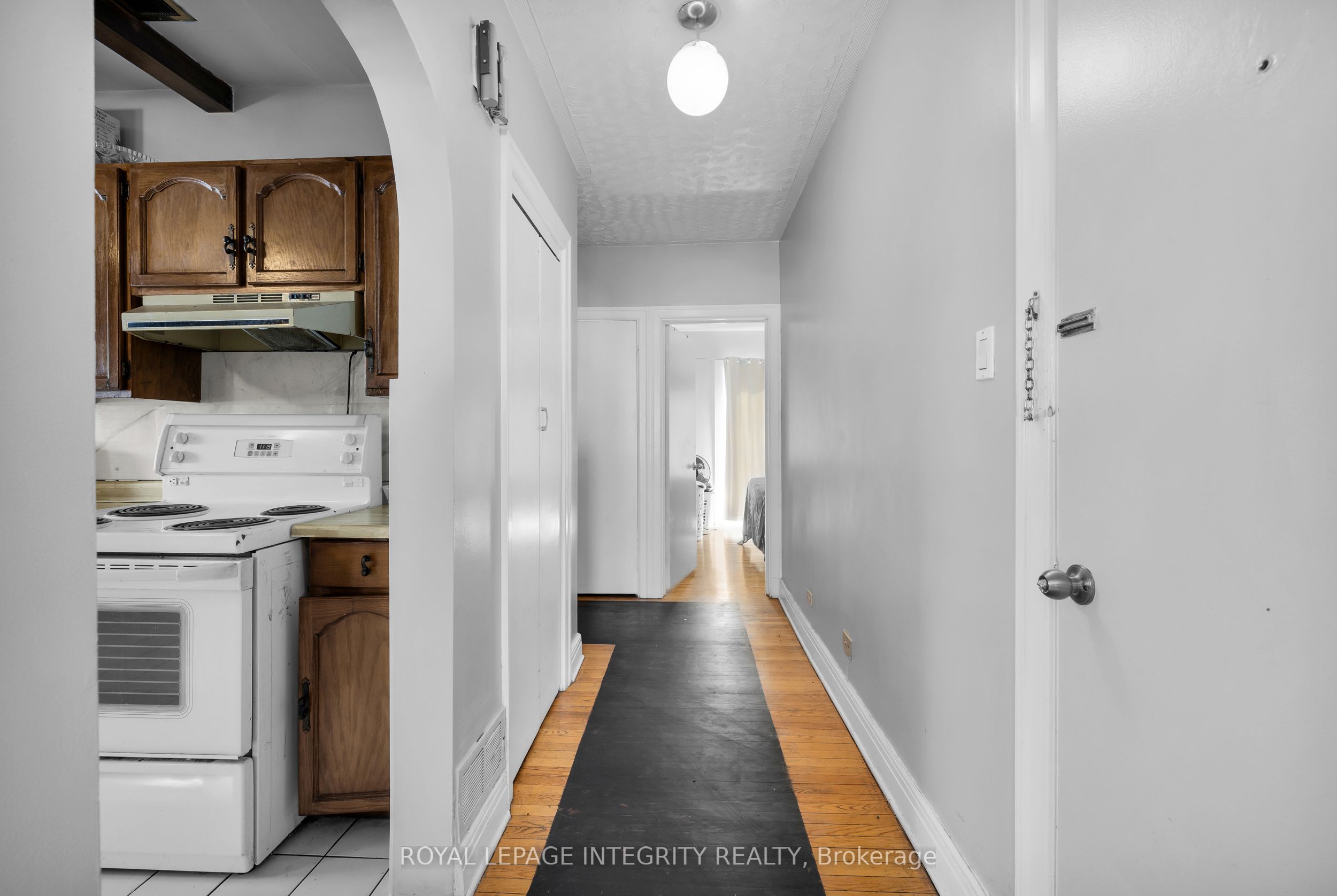 Additional image 3 of 154 Columbus Avenue, Ottawa, ON, K1K 1R1
