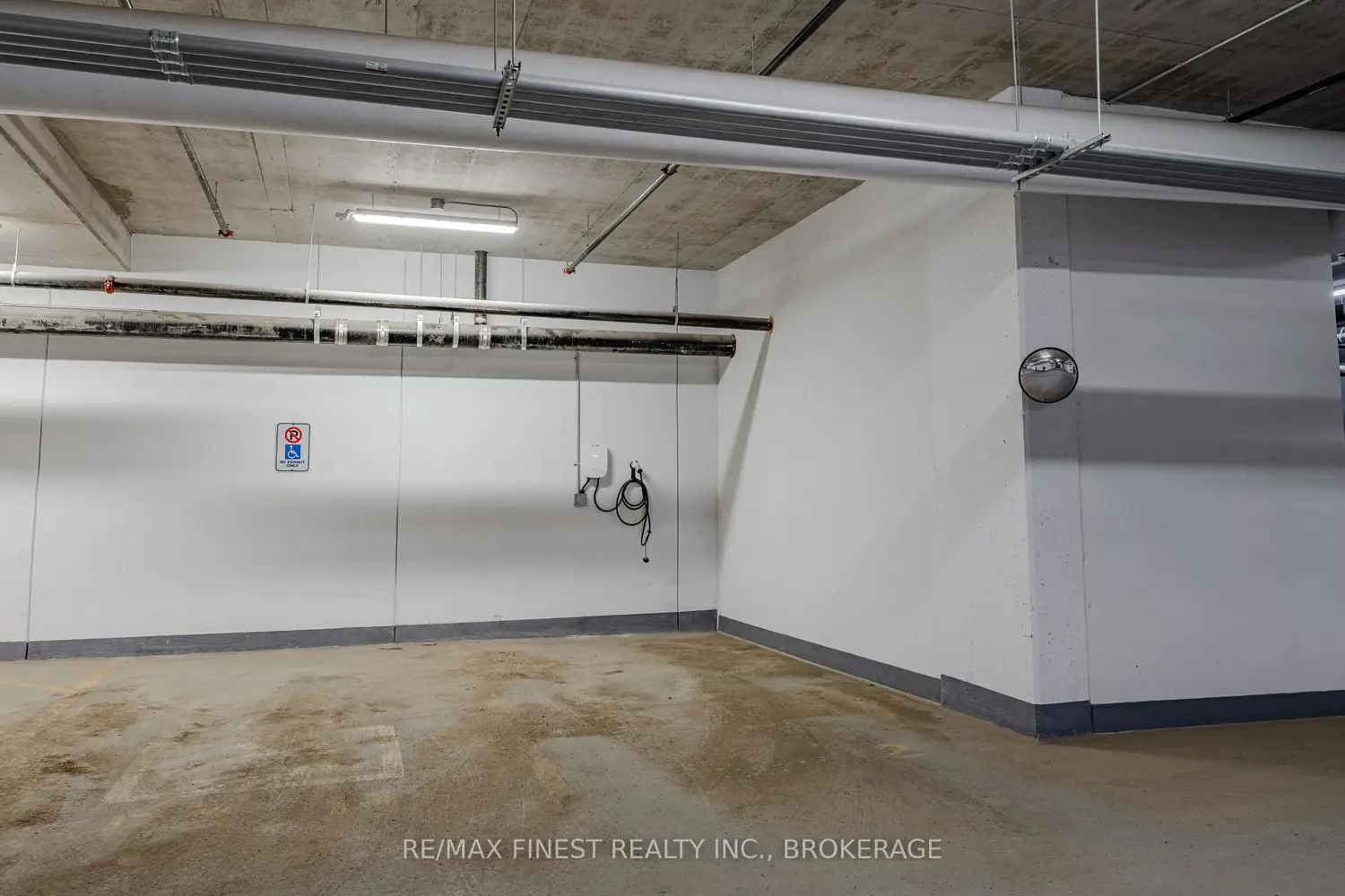 Additional image 18 of 223 Princess Street 614