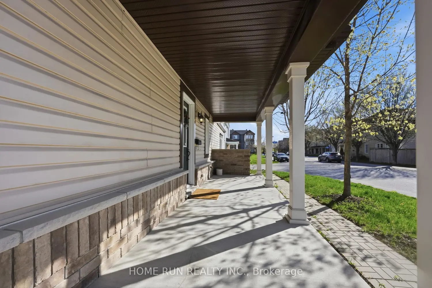 253 Cayman Road photo 3
