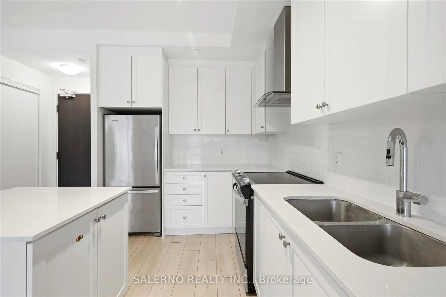 Additional image 7 of 55 Duke Street 329