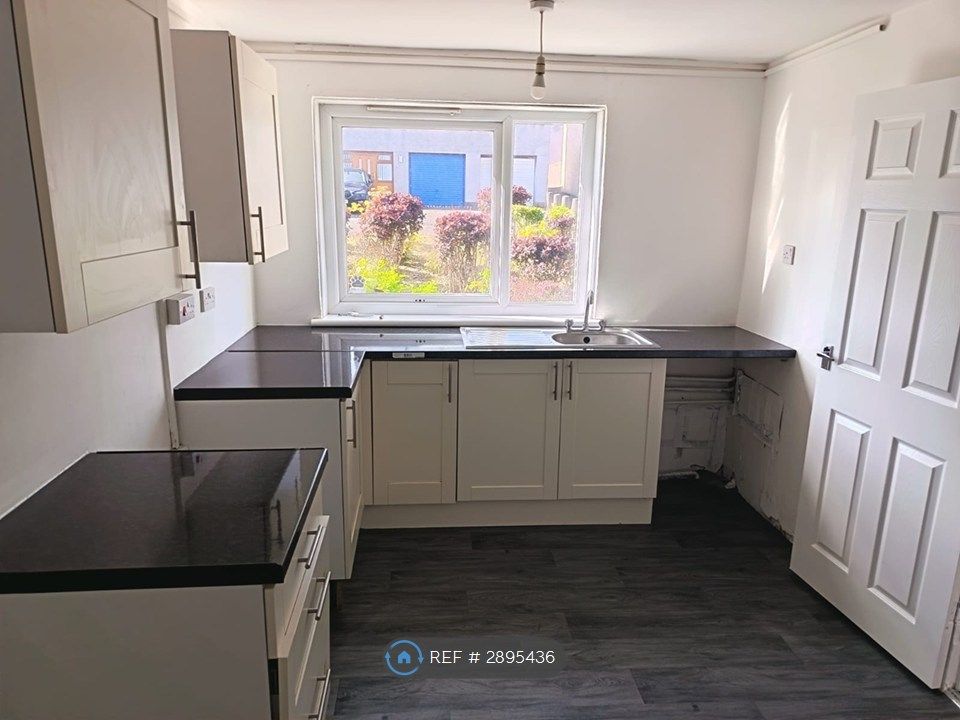 Additional image 16 of 3 bed end terrace house to rentKilbowie Road, Glasgow G67