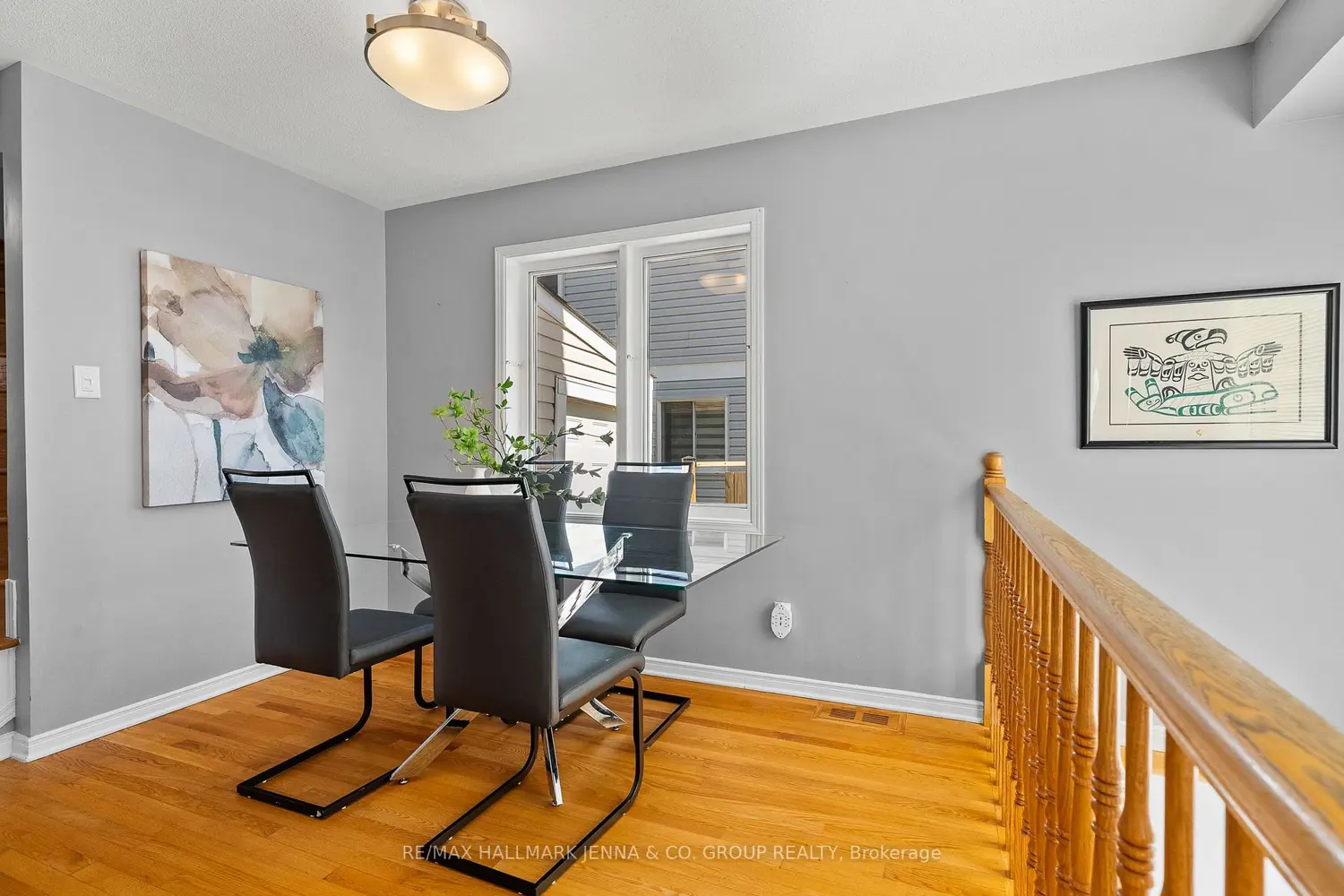 106 Bloomingdale Street photo 5