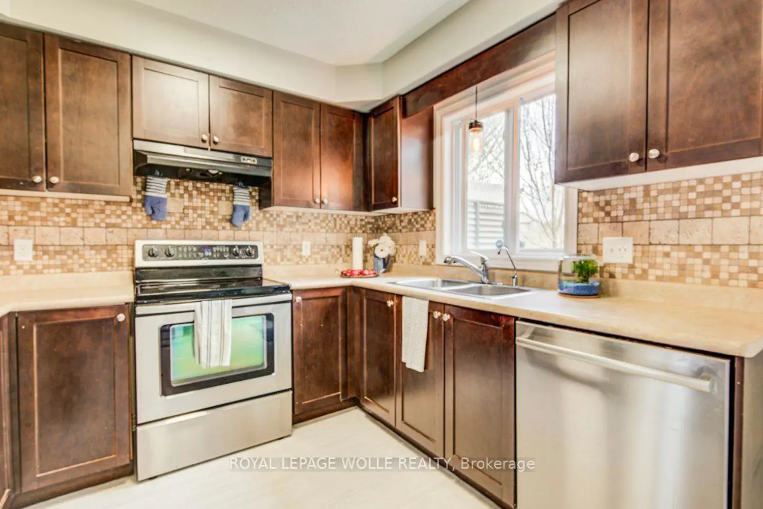 Additional image 9 of 14 Cranshaw Street