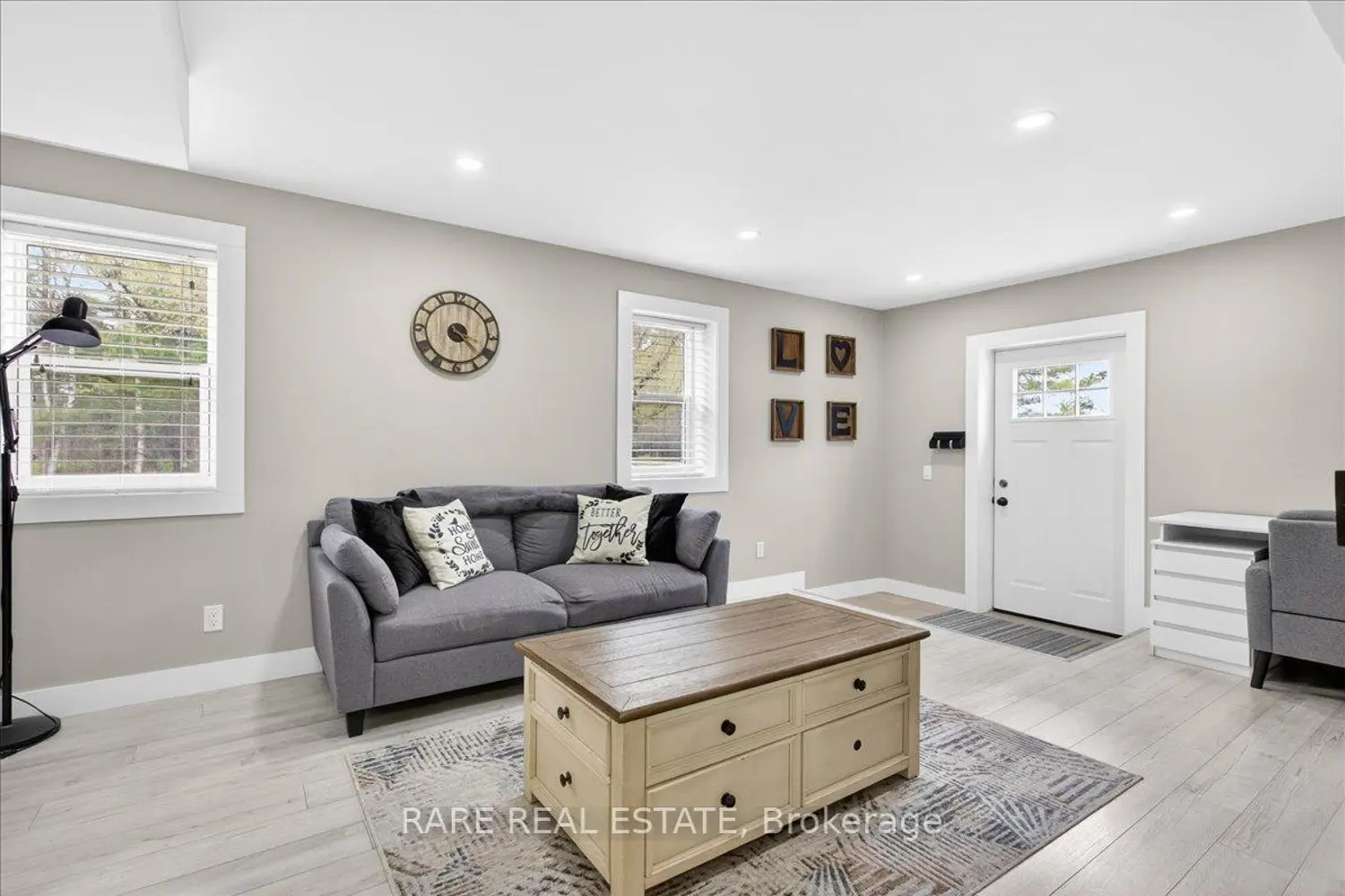 Additional image 11 of 2570 Creemore Avenue
