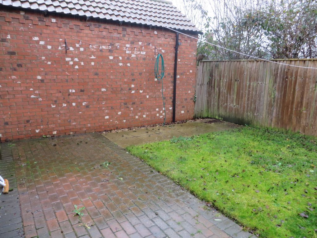 Additional image 13 of 3 bed semi-detached house to rentCollege Lawns, Broughton DN20