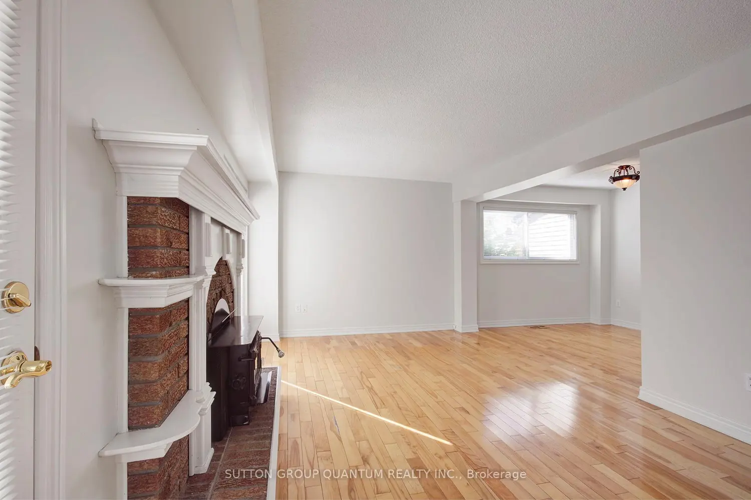 Additional image 7 of 336 Queen Street 14