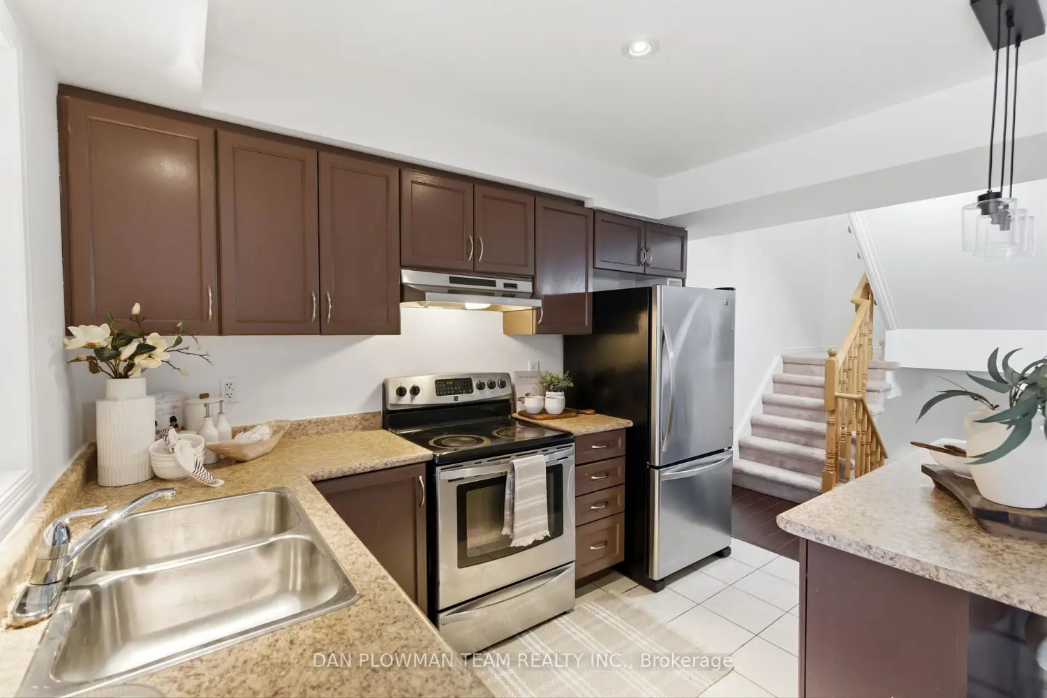 Additional image 10 of 23 Blunden Road