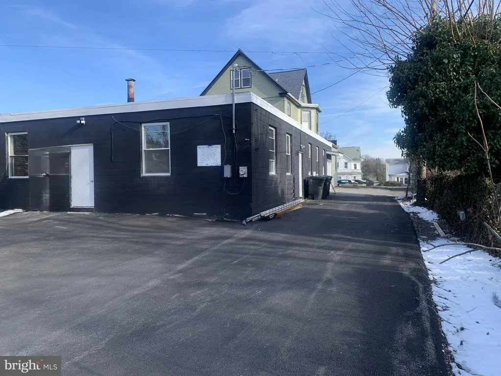 Additional image 3 of 4906 Harford Road, Baltimore, MD 21214