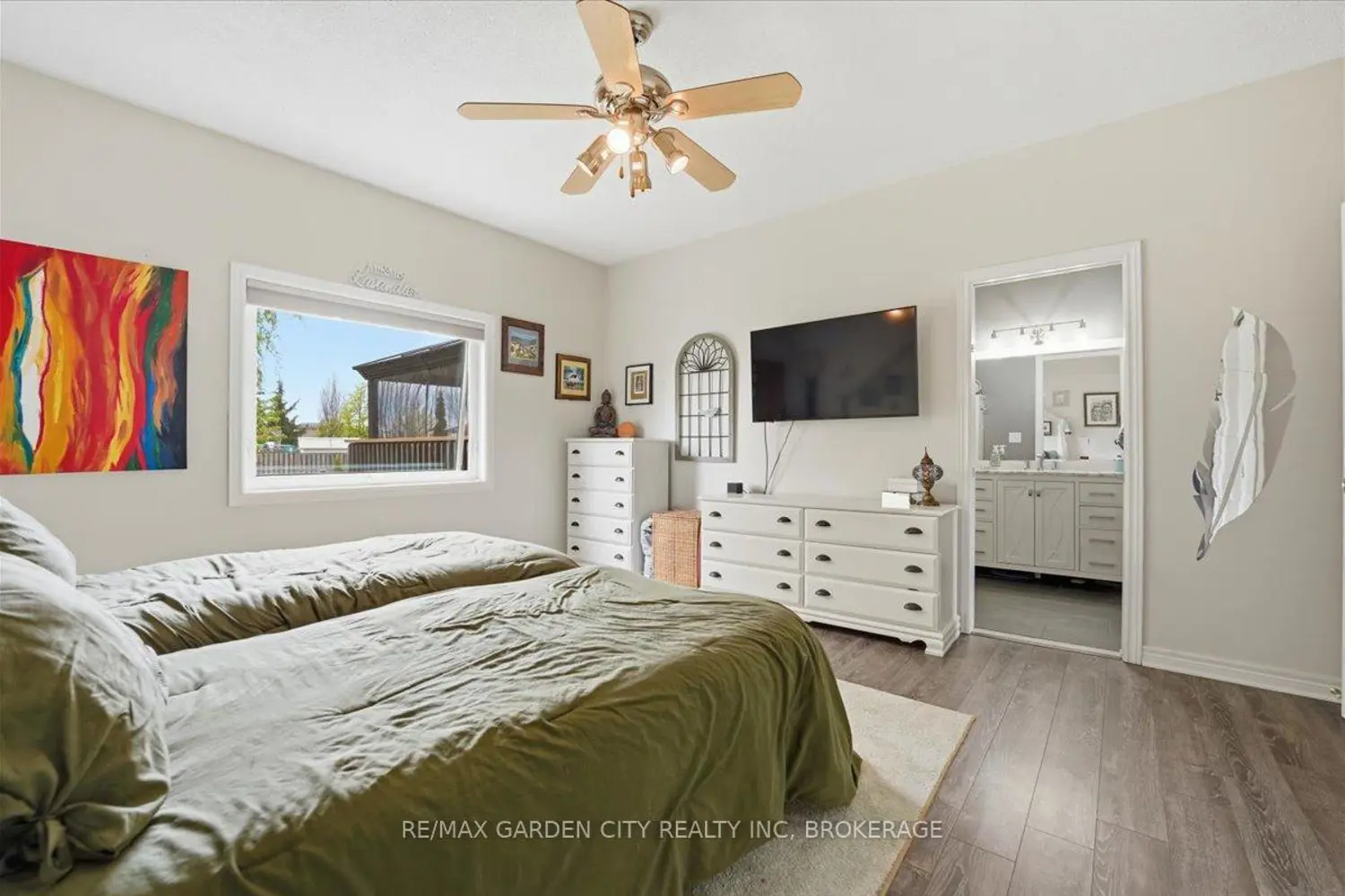 Additional image 6 of 325 Winterberry Boulevard
