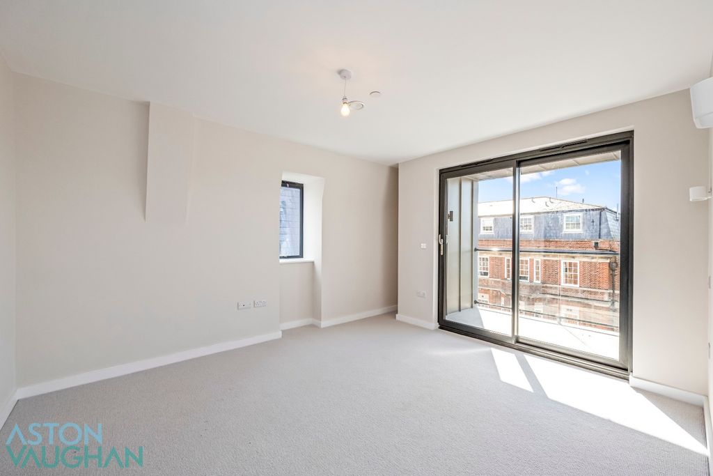 Additional image 35 of 3 bed flat for salePenthouse, Apartment 9, Botanica House, Hove BN3