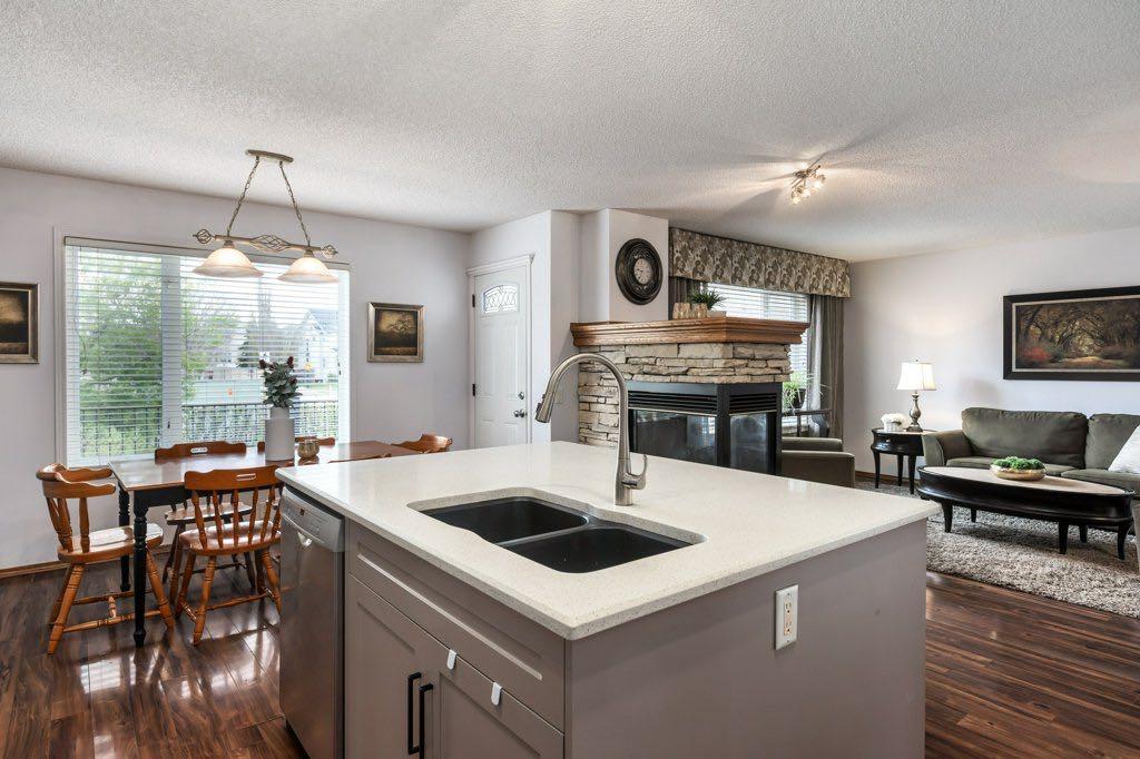 Additional image 6 of 2 Springbank Crescent SW, Calgary, AB, T3H 3S8
