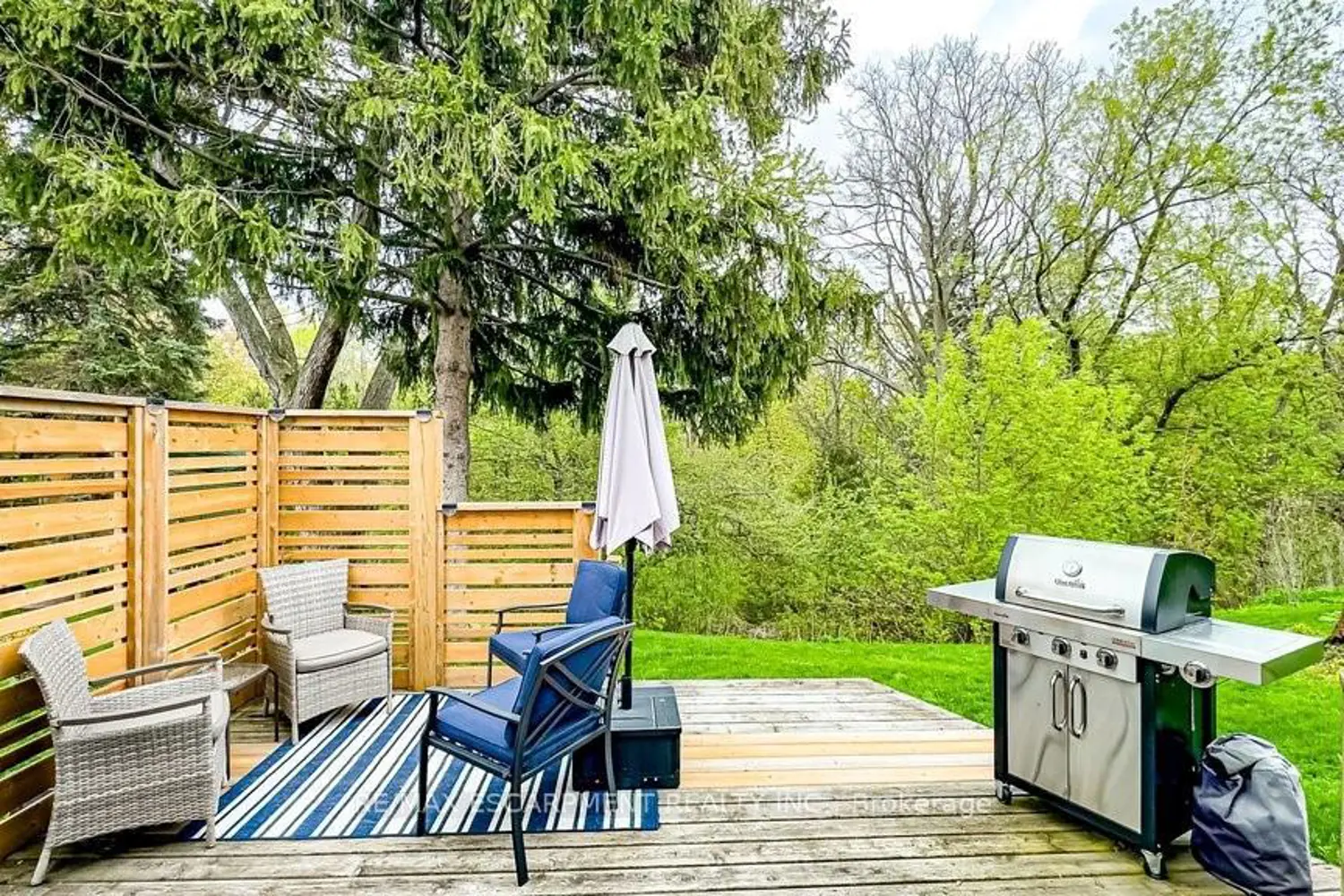 Additional image 16 of 19 Chateau Court