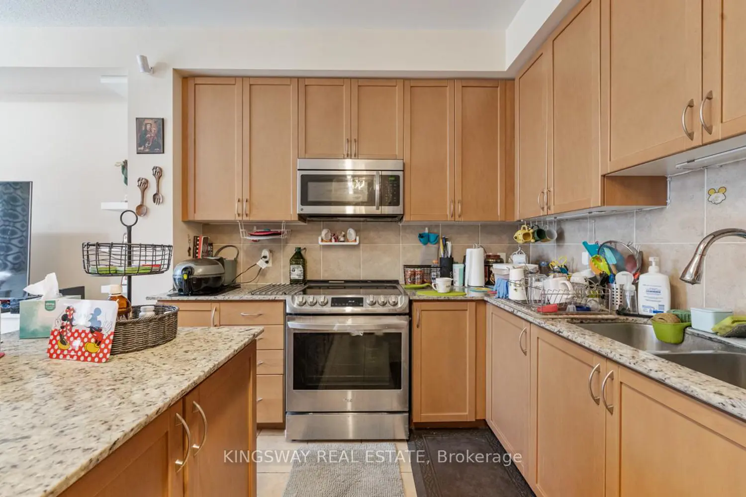 165 Hampshire Way 95
