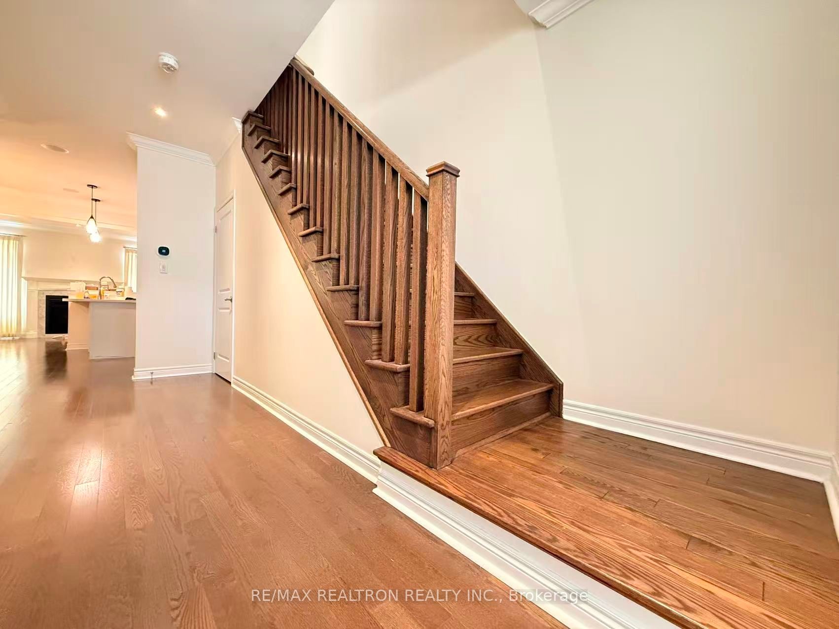 Additional image 5 of 127 Orchardcroft Road, Oakville, ON, L6H 0M5