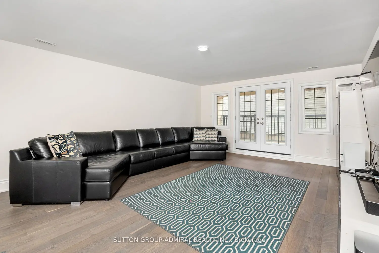 Additional image 18 of 36 Hurst Avenue