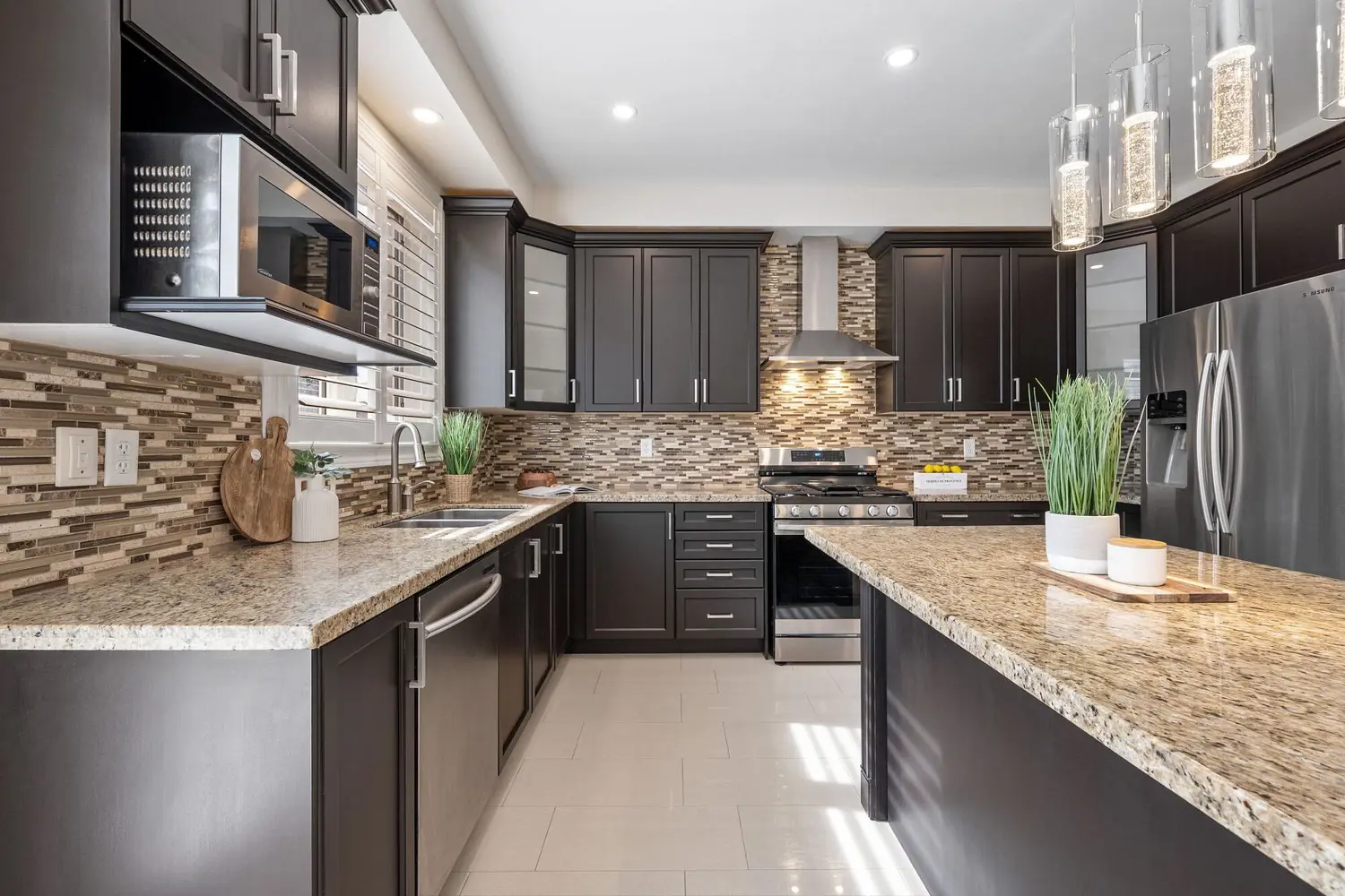 Additional image 5 of 27 Lampman Crescent