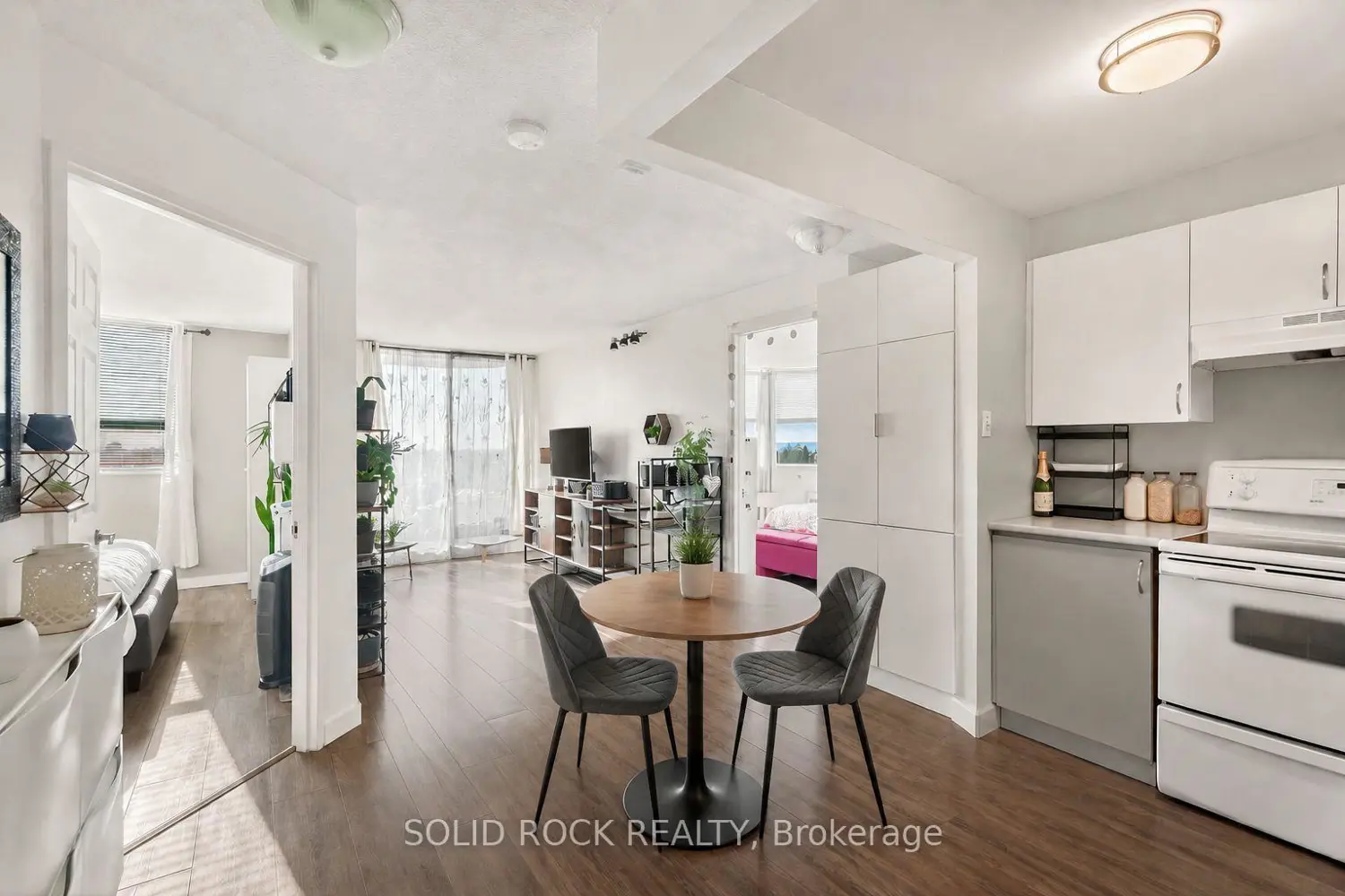 1440 Heron Road 901 photo 2