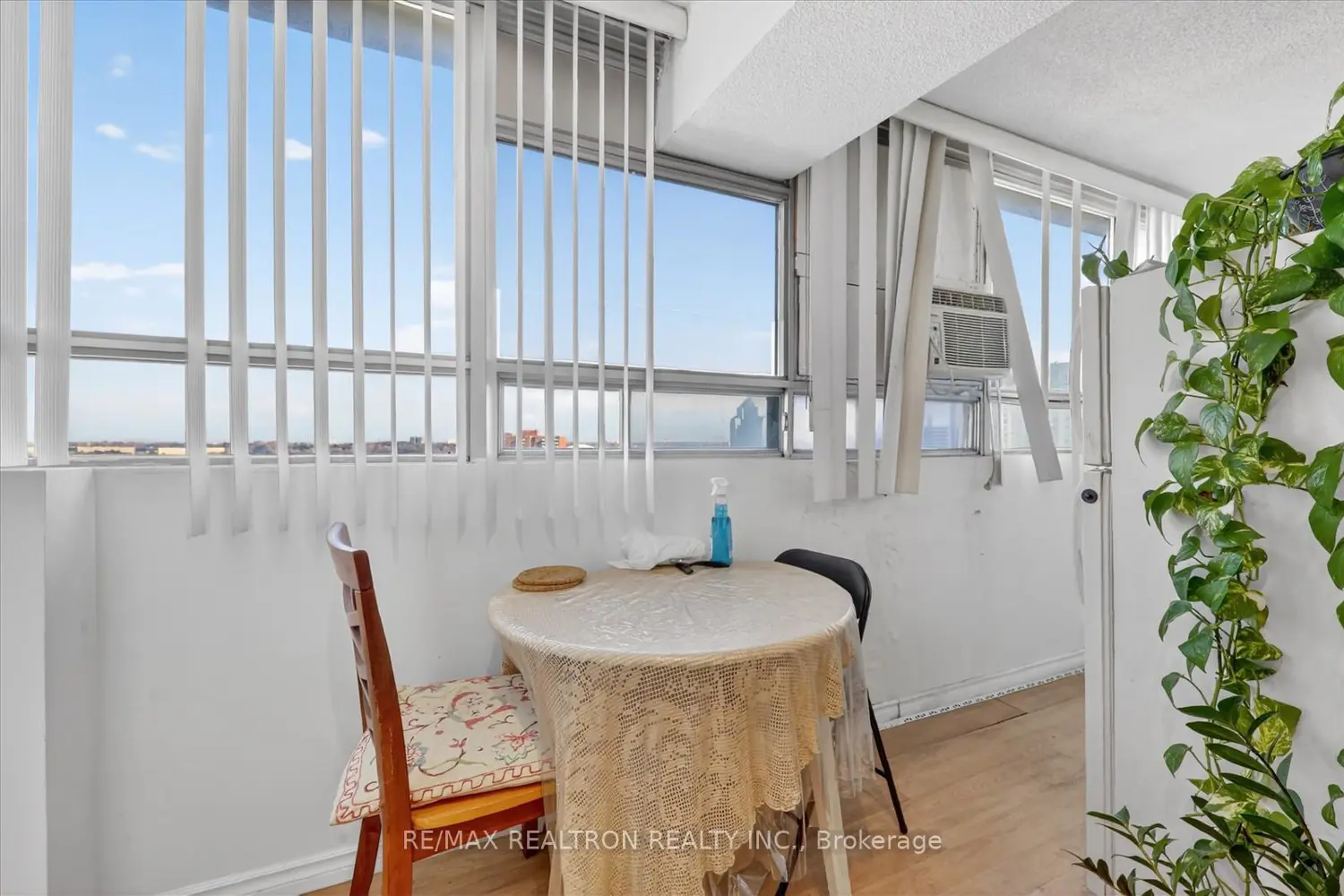 Additional image 11 of 5580 Sheppard Avenue 1001