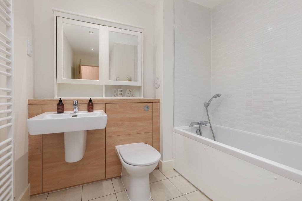 Additional image 14 of 2 bed flat for sale4/4 Burnbrae Park, Edinburgh EH12