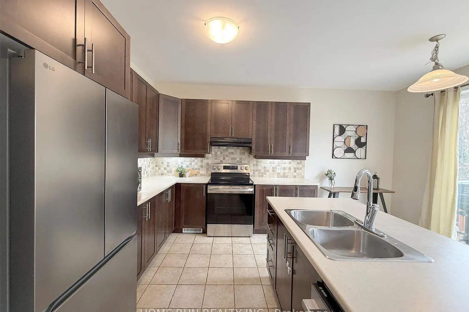 108 Sonesta Circle photo 5