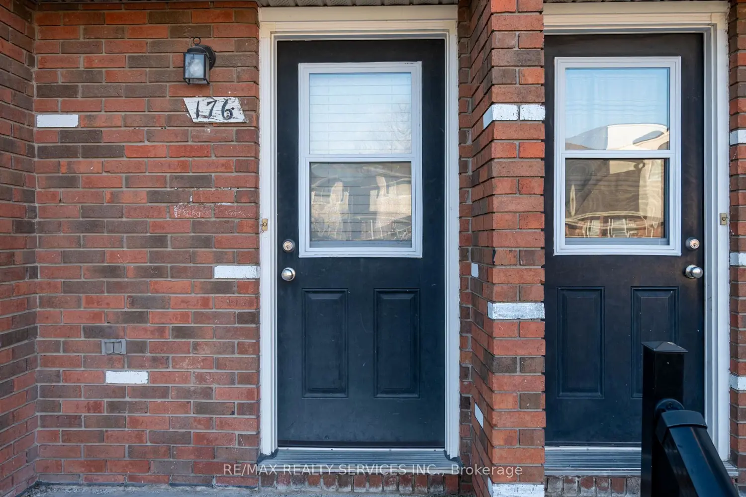 Additional image 3 of 100 Brownleigh Avenue 176