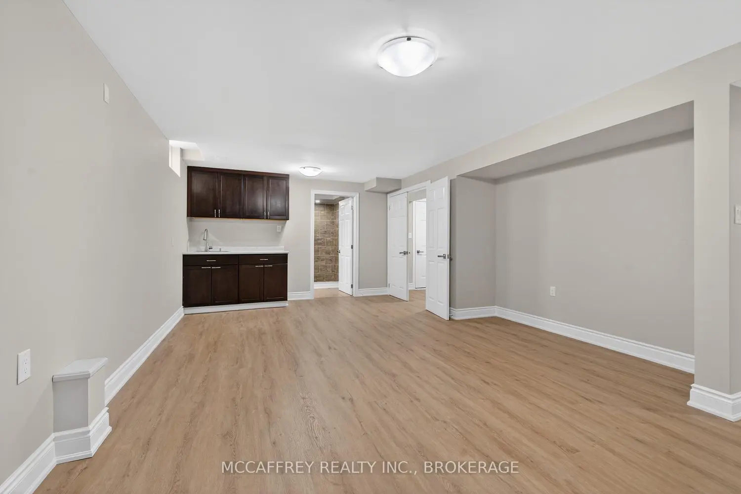 Additional image 15 of 25 Kanvers Way