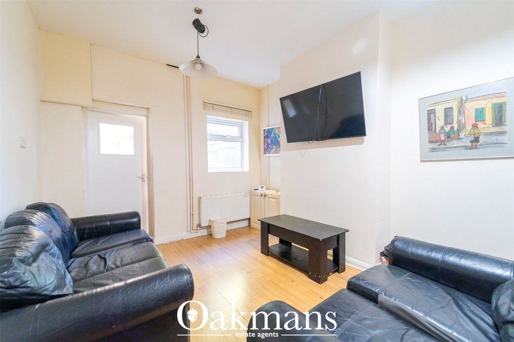 4 bed shared accommodation to rentGeorge Road, Selly Oak, Birmingham, West Midlands B29 photo 3