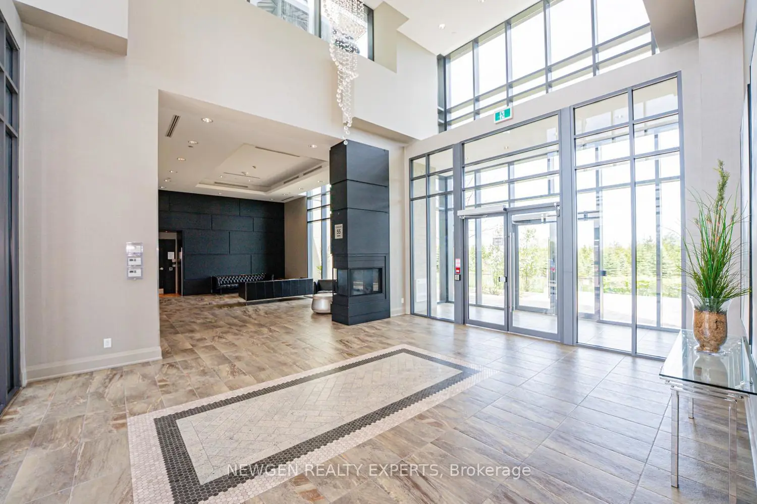 Additional image 11 of 65 Yorkland Boulevard 808