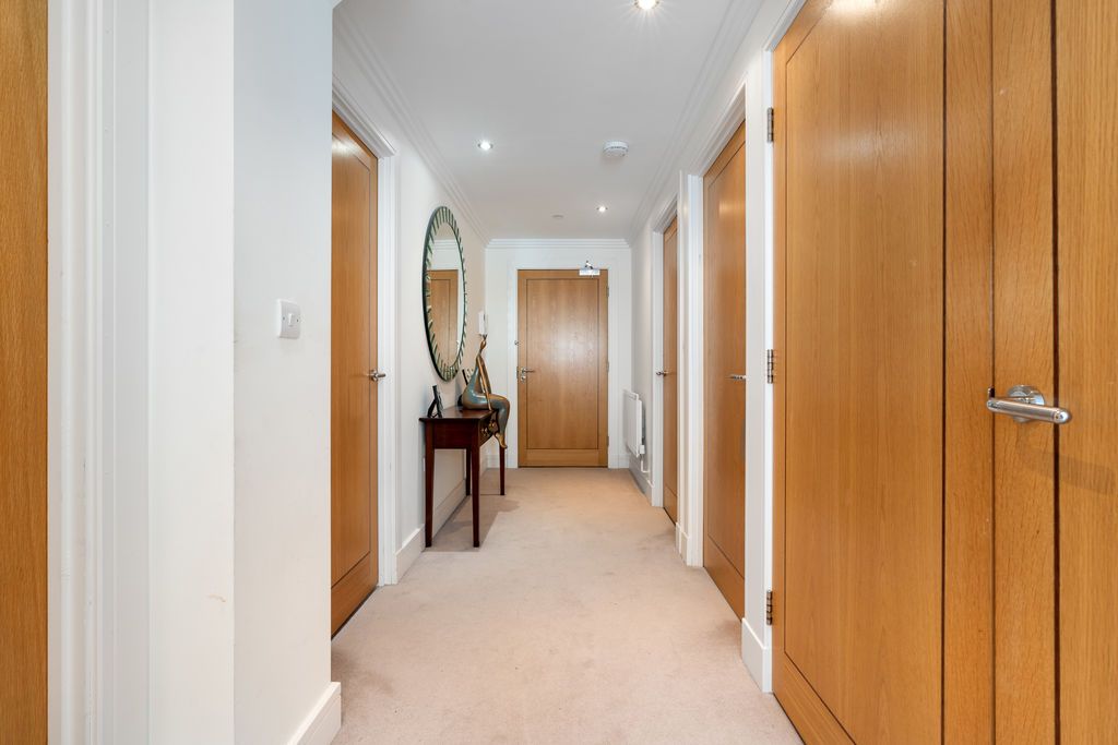 Additional image 12 of 3 bed flat for sale11 Imperial Heights, The Promenade, Port Erin IM9