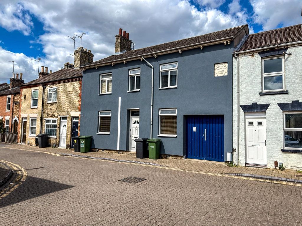 Additional image 16 of 4 bed detached house to rentMonument Street, Peterborough, Cambridgeshire PE1