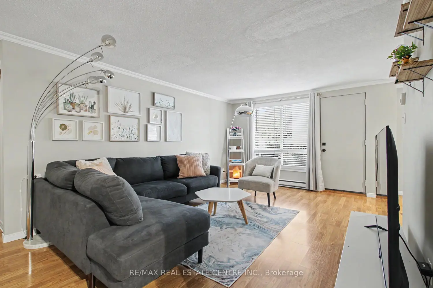 Additional image 6 of 4 Avalon Place 105